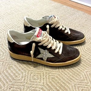Golden Goose Ball Star sneakers in brown suede with platinum glitter star